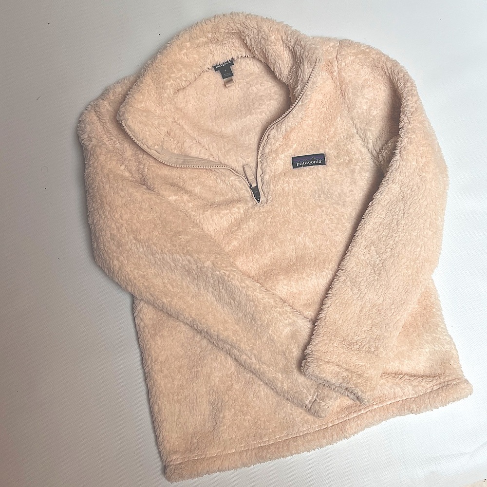 Patagonia women’s fleece pullover NWOT